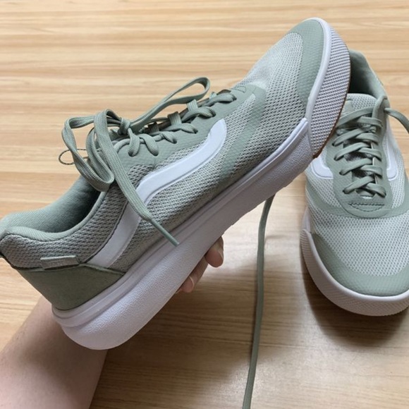 mint green vans womens